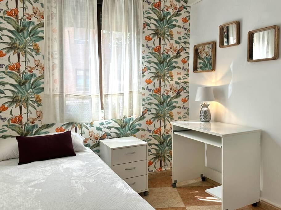 Coqueto Apartamento Estacion Cordoba Luaran gambar